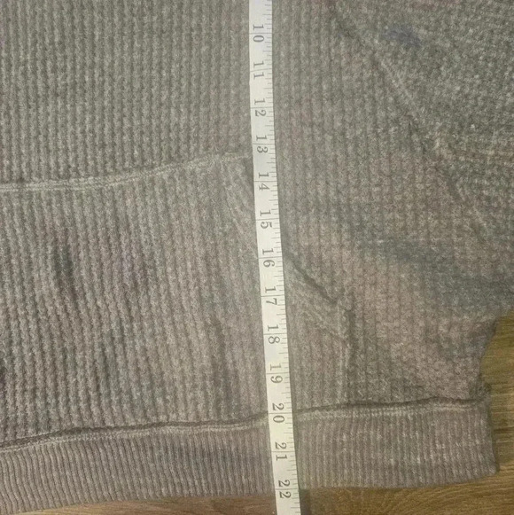 Free People WE THE FREE Westend Green Slouchy Dolman Sleeve Thermal Top XS - Picture 11 of 14